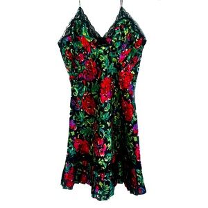VINTAGE VICTORIA’S SECRET FLORAL DRESS
